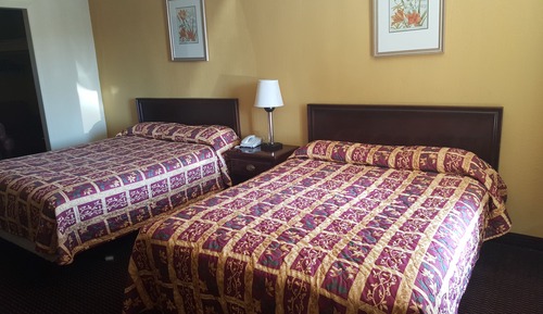 Habitación estándar, 2 camas de matrimonio, fumadores