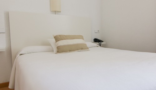 Standard Double Room, 1 Double or 2 Twin Beds