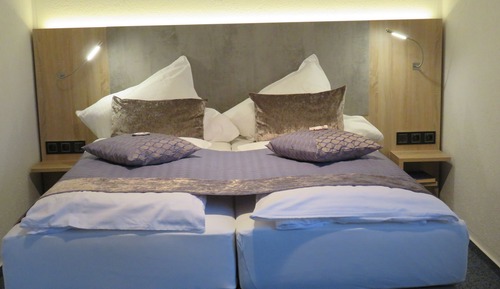 Habitación con 1 cama doble o 2 individuales