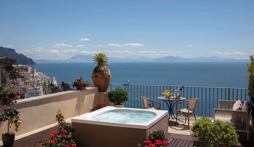 Suite junior, 1 cama de matrimonio grande, vistas al mar (Terrace and Jacuzzi)