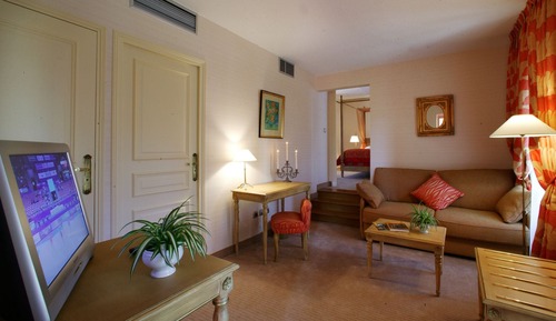 Suite superior, 1 cama de matrimonio grande, terraza, vistas al patio