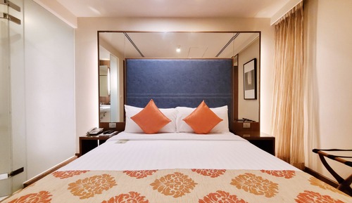 Amber Deluxe Room