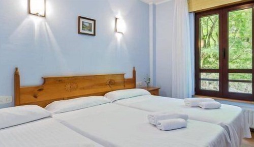 Habitación doble (with extra bed)