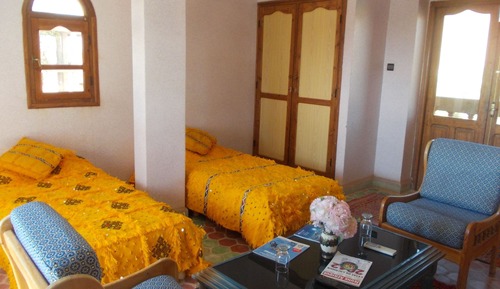 Habitación con 2 camas individuales