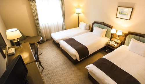 Habitación triple superior, no fumadores (2 single bed and 1 extra bed,Eco Plan)