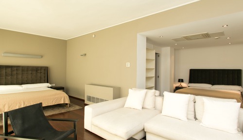 Suite, junto a la piscina