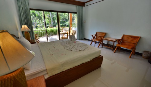 Deluxe Room A/C (1 Double Bed)