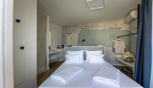 Habitación Deluxe, vistas al lago (Garda Room)