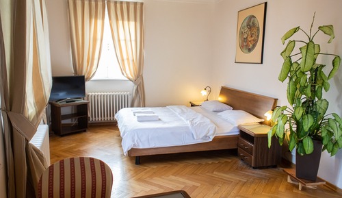 Suite estudio City