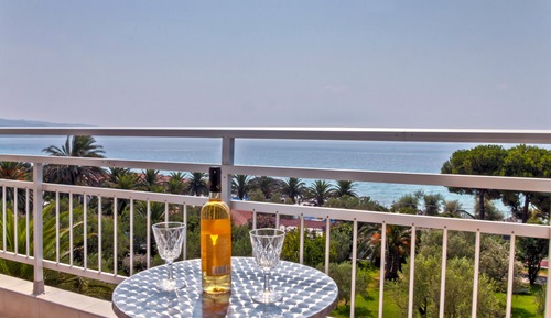 Habitación estándar con 1 cama doble o 2 individuales, vistas al mar