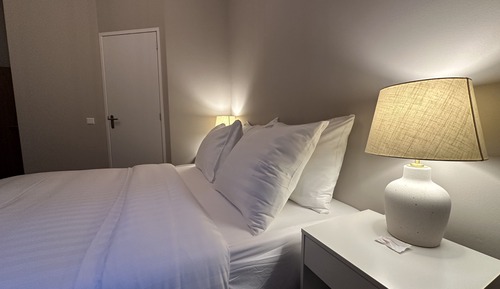Habitación doble, en edificio anexo