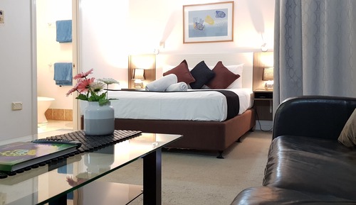 Estudio, 1 cama de matrimonio