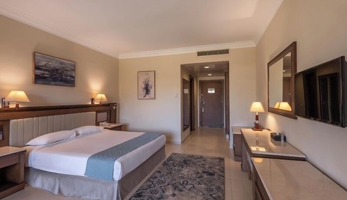 Habitación Grand con 1 cama doble o 2 individuales, vistas al mar