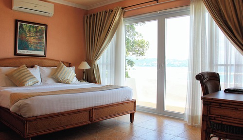 Two Bedroom Grand Executive Suite, Ocean View
