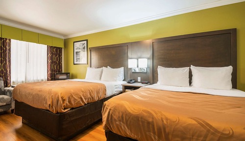 Habitación estándar, 2 camas de matrimonio, no fumadores