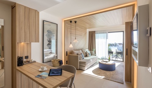 Suite, terraza (Roof Top and Jacuzzi)