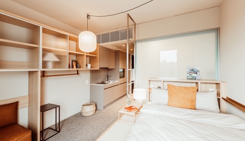 Suite estudio clásica, 1 cama doble