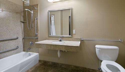 Habitación estándar, 2 camas de matrimonio, accesible para personas con discapacidad (Bathtub)