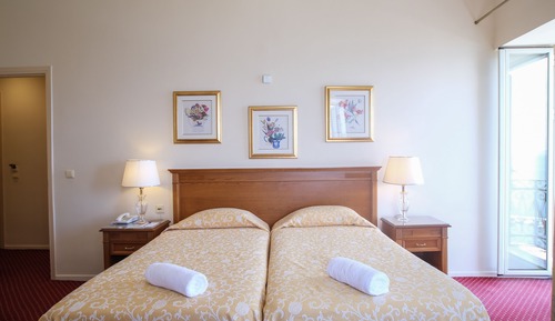 Habitación superior, balcón, vistas al mar