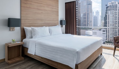 Estudio Deluxe, 1 cama de matrimonio grande, vistas a la ciudad