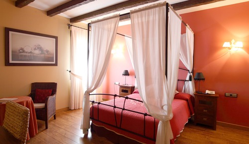 Habitación familiar, varias camas