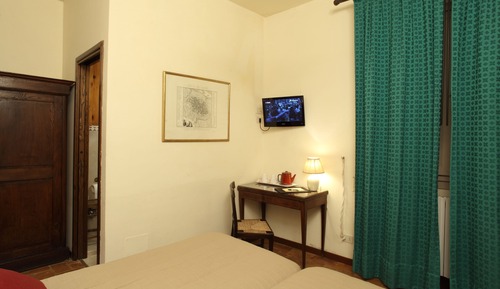Habitación con 2 camas individuales