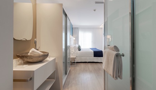 Habitación Confort doble, balcón