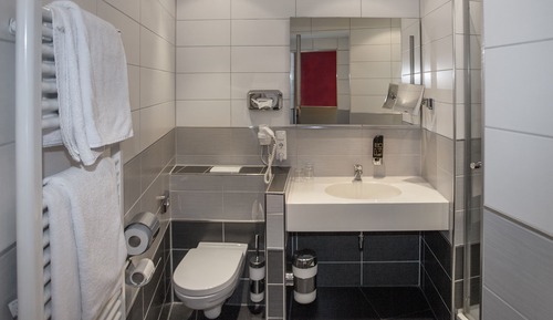 Habitación triple clásica, baño privado
