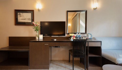 Suite estudio básica, 1 habitación, vistas al jardín
