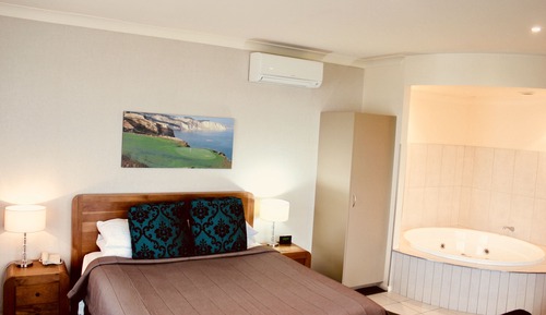 Estudio Premium, bañera de hidromasaje, vistas al mar