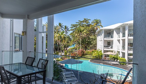 Apartamento Deluxe, 2 habitaciones, balcón, vistas a la piscina