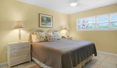 Condo 7, 2 Bedrooms, Ocean View
