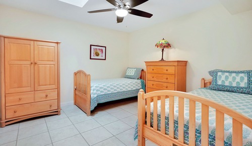 Condo 19, 2 Bedrooms, Ocean View