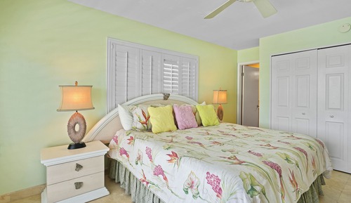 Condo 16, 2 Bedrooms, Ocean View