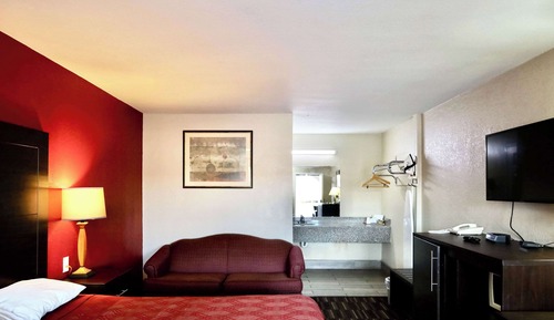 Habitación estándar, 1 cama de matrimonio grande con sofá cama, no fumadores