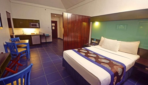 Suite, 1 cama de matrimonio con sofá cama, no fumadores, vistas a la playa