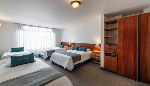 Habitación cuádruple estándar