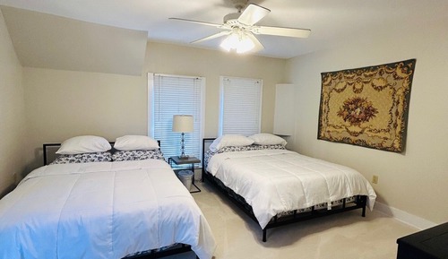 Apartamento, baño privado (Coach House Quarters)