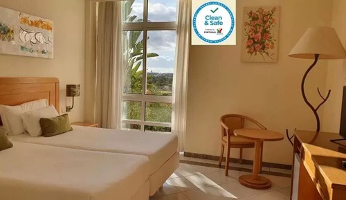 Habitación económica con 2 camas individuales