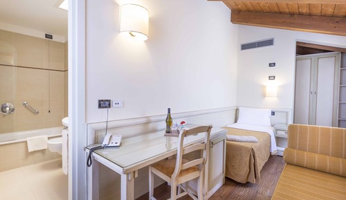 Habitación individual superior, en esquina