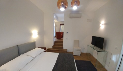 Ático Deluxe, 1 cama de matrimonio, balcón, vistas a la ciudad