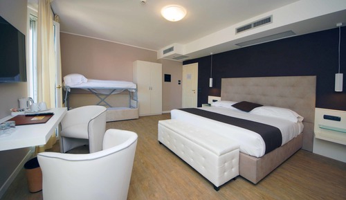 Habitación cuádruple superior