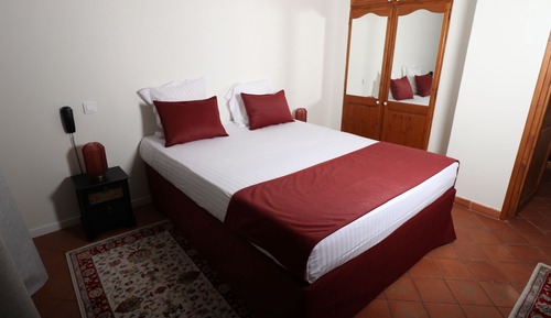 Habitación doble, baño privado (n°10 - Rez de jardin)