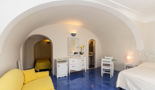 Standard Quadruple Room, NO SEA VIEW