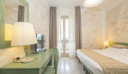 Habitación doble, balcón