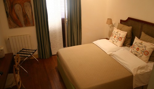 Habitación con 1 cama doble o 2 individuales