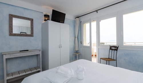 Habitación doble, vistas al mar