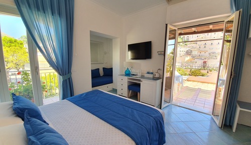 Habitación doble, terraza (Rose di mare)