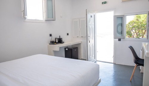 Executive Suite with Outdoor Jetted Tub, Terrace, Sea View