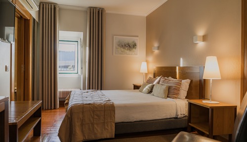 Habitación con 1 cama doble o 2 individuales